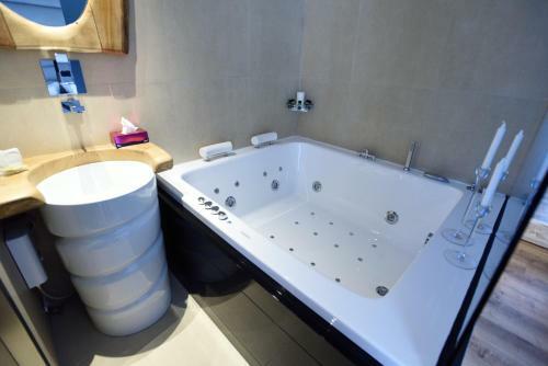 Apartamento Magnifique Luxury Suites