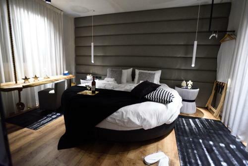 Apartamento Magnifique Luxury Suites