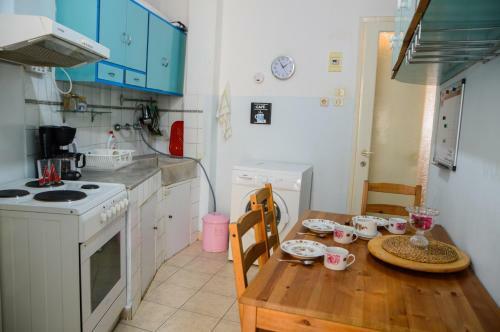 An Apartment For 2-4 Friends.