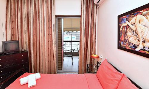 City Center / Apartment 70 Sqm / With View (location Kamara)