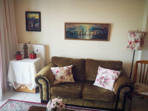 Sunny Apartment Near The Center
