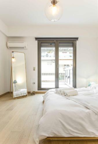 Brand New Stylish 3 Bdrm Apartment With Terrace