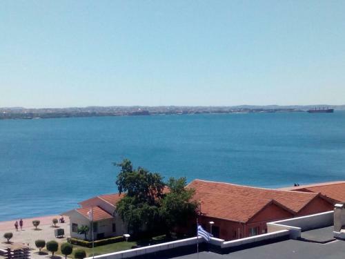 Waterfront Luxury Sea View Apartment