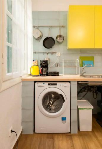 Saint Dimitrios Central Apartment 100sqm.