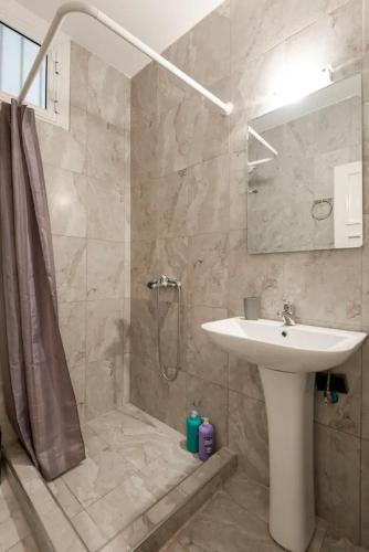 Saint Dimitrios Central Apartment 100sqm.