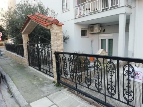 Apartamento Aigaiou House