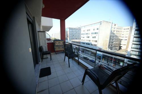 Kosmos Service Apartment City Center 1 With Parking