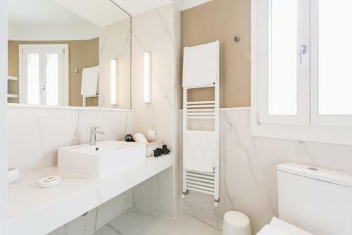 Apartamento Lori Margariti Sea View Flat