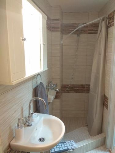 Apartamento Arch Of Galerius Studio (??????)