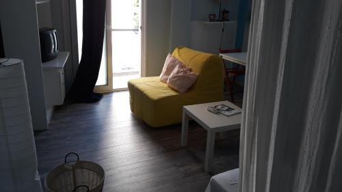 Apartamento Romantically Allured Studio Next To The Center