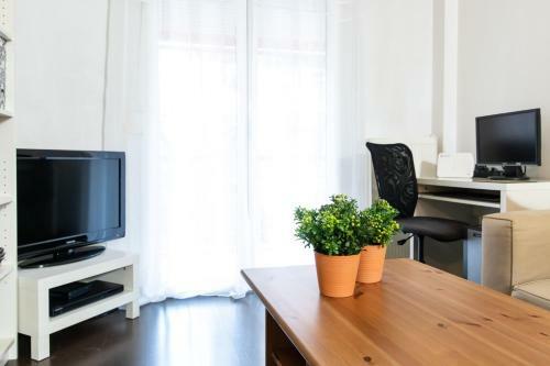 F & B Collection - Apartment For 3