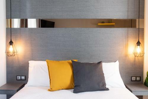 Apartamento Downtown Luxury Boutique Suites : The Yellow Suite
