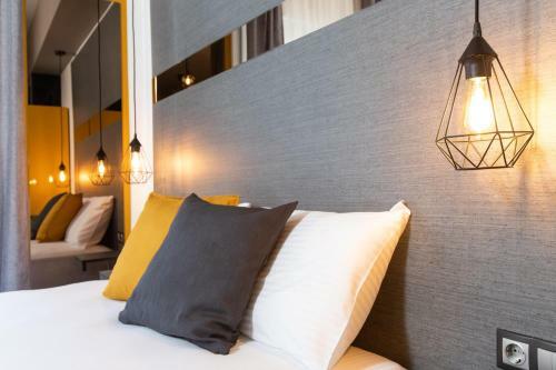 Apartamento Downtown Luxury Boutique Suites : The Yellow Suite