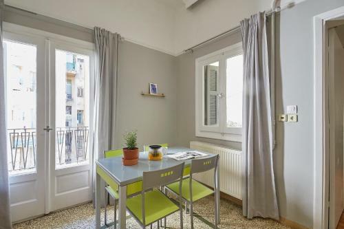 Bright Bright B Central Apartment With Balcony