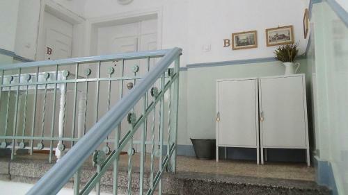 Bright Bright A Central Apartment With Balcony