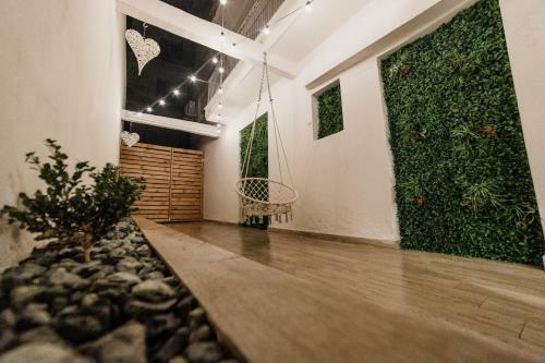 Cutest White-tower Apartment With A Private Patio