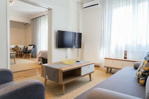 Apartamento Zennova #5 Antigonidon Square