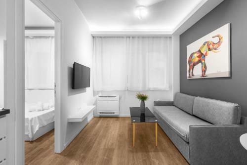 Denizen Boutique Apartments, Nilie Hospitality Mgmt