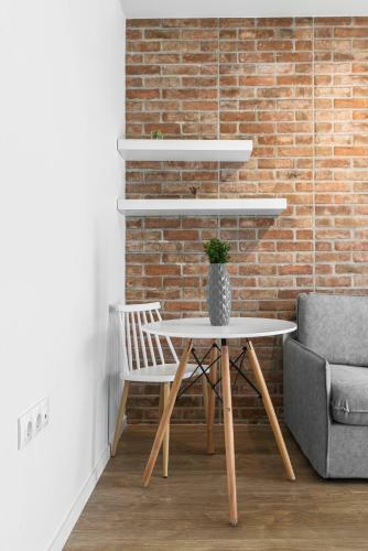 Denizen Boutique Apartments, Nilie Hospitality Mgmt