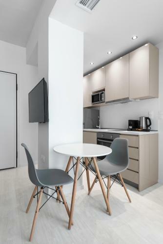 Denizen Boutique Apartments, Nilie Hospitality Mgmt
