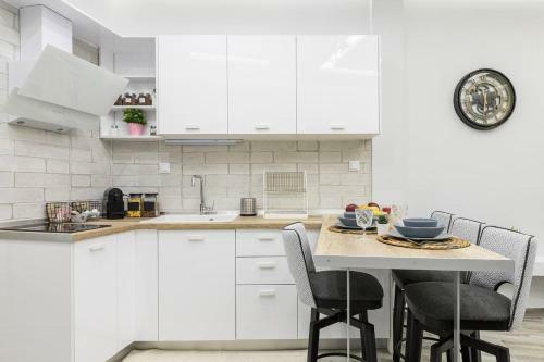 J&t Central Apartment