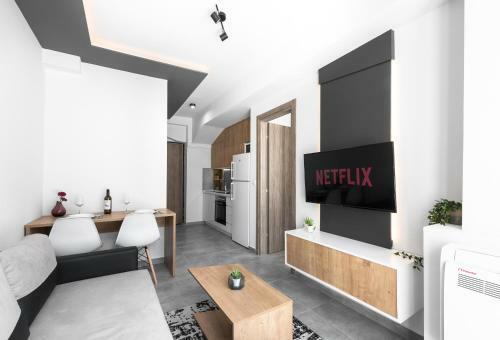 Adelle Apartments, The Luxury Suites