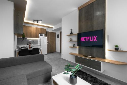 Adelle Apartments, The Luxury Suites