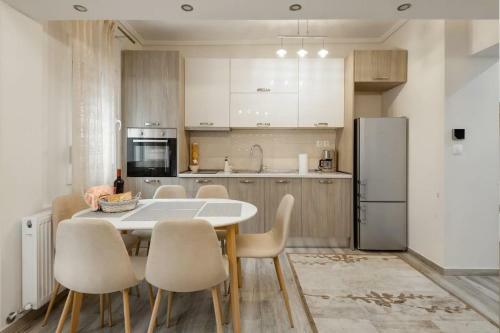 Downtown City Apartment
