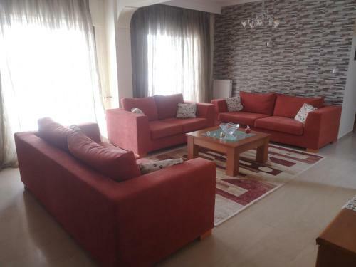 Comfortable Apartment In Kato Toumpa