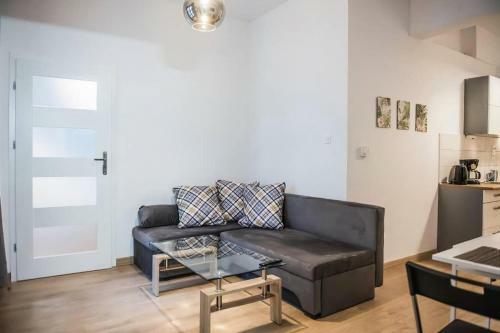 Apartamento Blue Geranium With Private Backyard