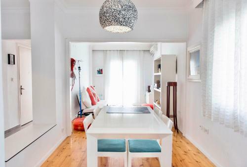 #james Dean Apt By Halu! Apartments
