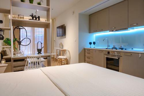 Blackhaus Apartments