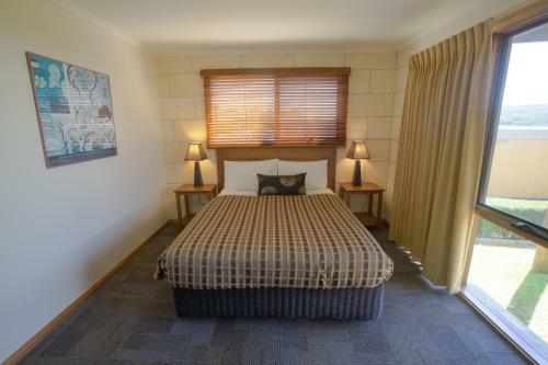Loch Ard Motor Inn