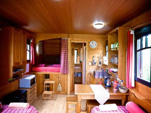 Hostal La Dor�pontaise