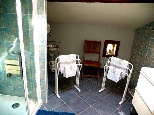 Hostal La Dor�pontaise