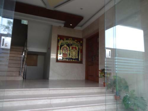 Hotel Ragavendra Residency