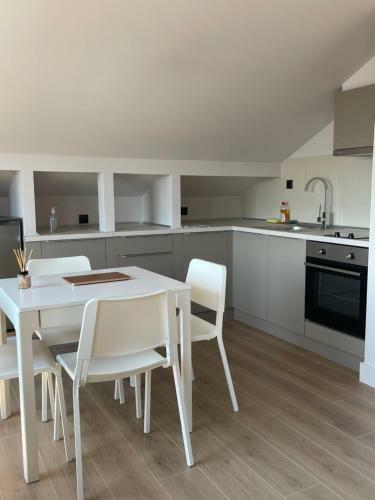 Apartamento Agora Luxury Studios & Suites
