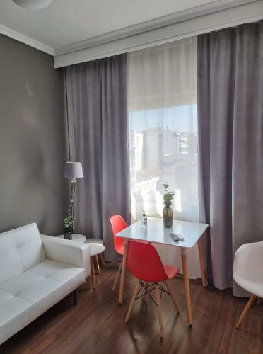 Apartamento Red Rooms Tsimiski 60