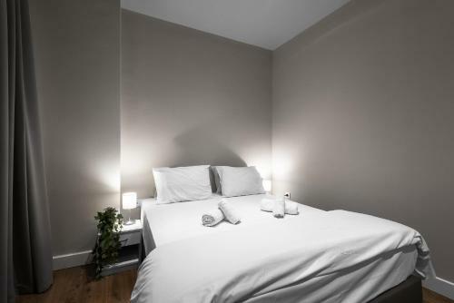 Upper Floor Central Apartment, The Luxury Suites