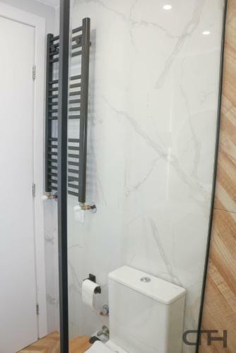 Luxury 80m2 Apartment With Balcony Downtown Thessaloniki