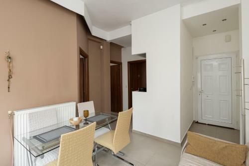 Delmare Dahlia Double Apartment