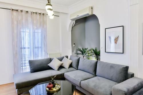 Porto Sea View Apartments - Mitropoleos