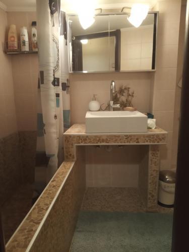 Apartamento Spacious Cosy Apt (up To 5 Guests)