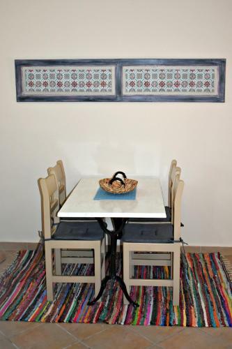 Kakia Apartment