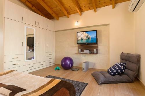 Apartamento Evdokia's Home
