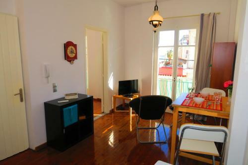 Oscar Holiday Apart