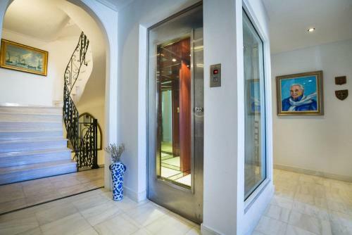 Villa Armonia City Mansion