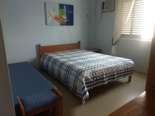 Apartamento 3q/arcond 120m Do Mar