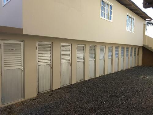 Apartamento 3q/arcond 120m Do Mar