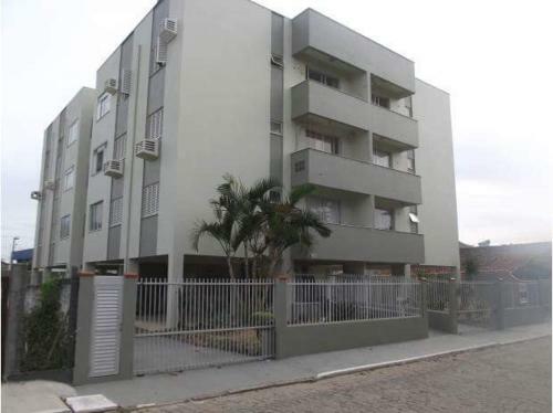 Apartamento 3q/arcond 120m Do Mar
